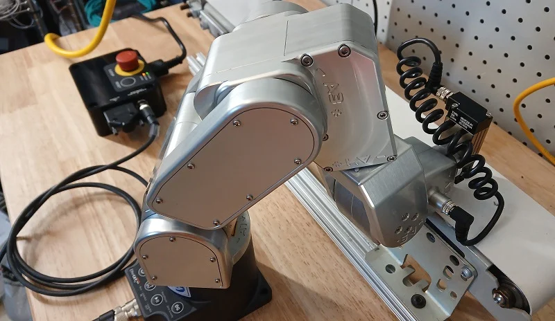 Creating and Running Robot Programs on the Meca500 Through PLC Control