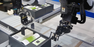 Grippers vs. Suction Cups in Robotics: Choosing the Right End-of-Arm Tooling
