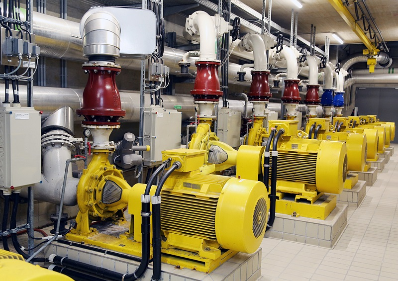 Precision Alignment Emerges as a Hidden Driver of Energy Savings in Industrial Plants